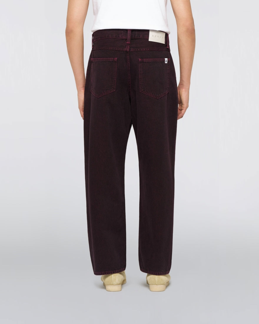 DENIM FIT MORIBIDO IN COTONE BORDEAUX OVERDYED
