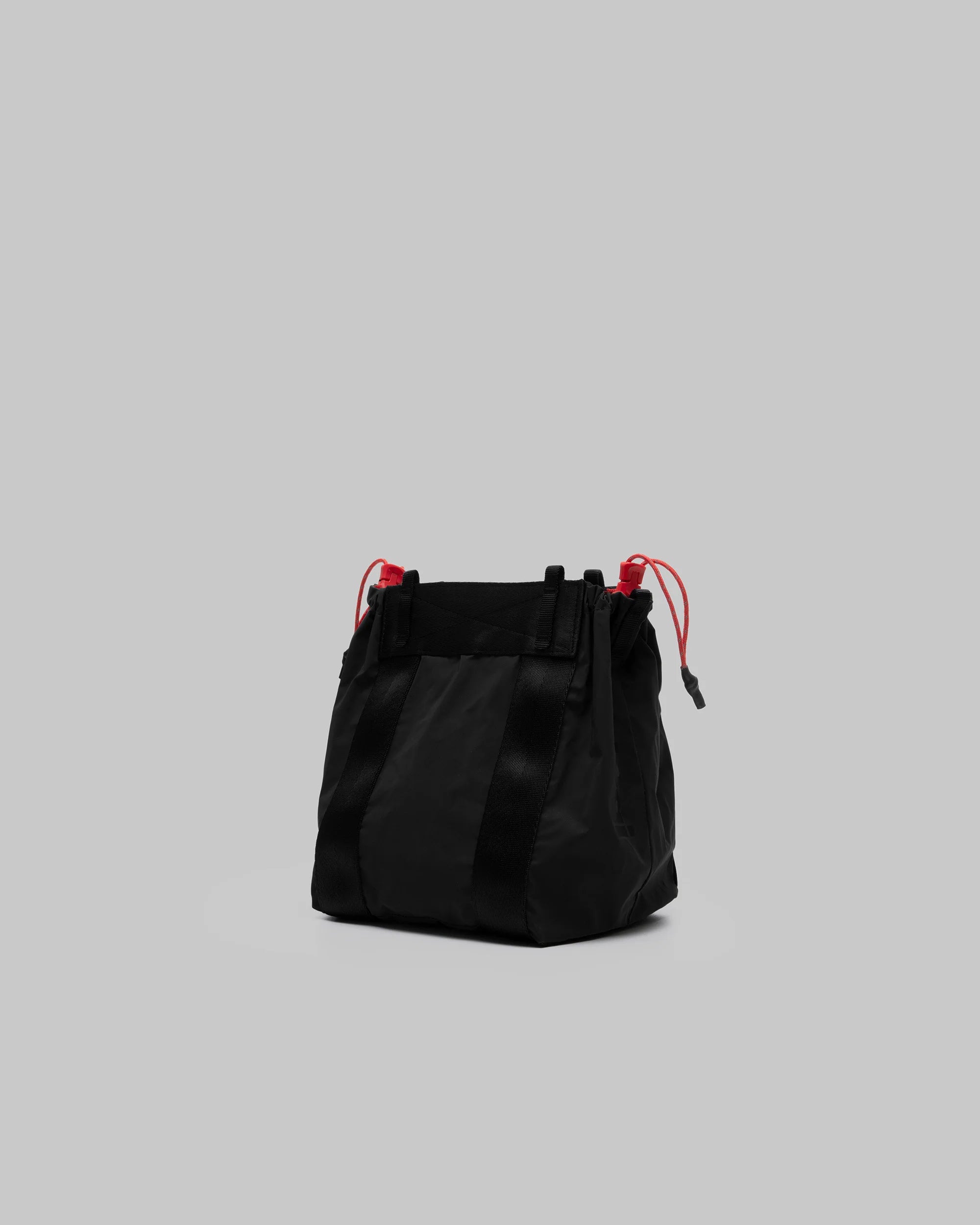TOPOLOGIE - SUMMIT TOTE SMALL BLACK TECH SATEEN